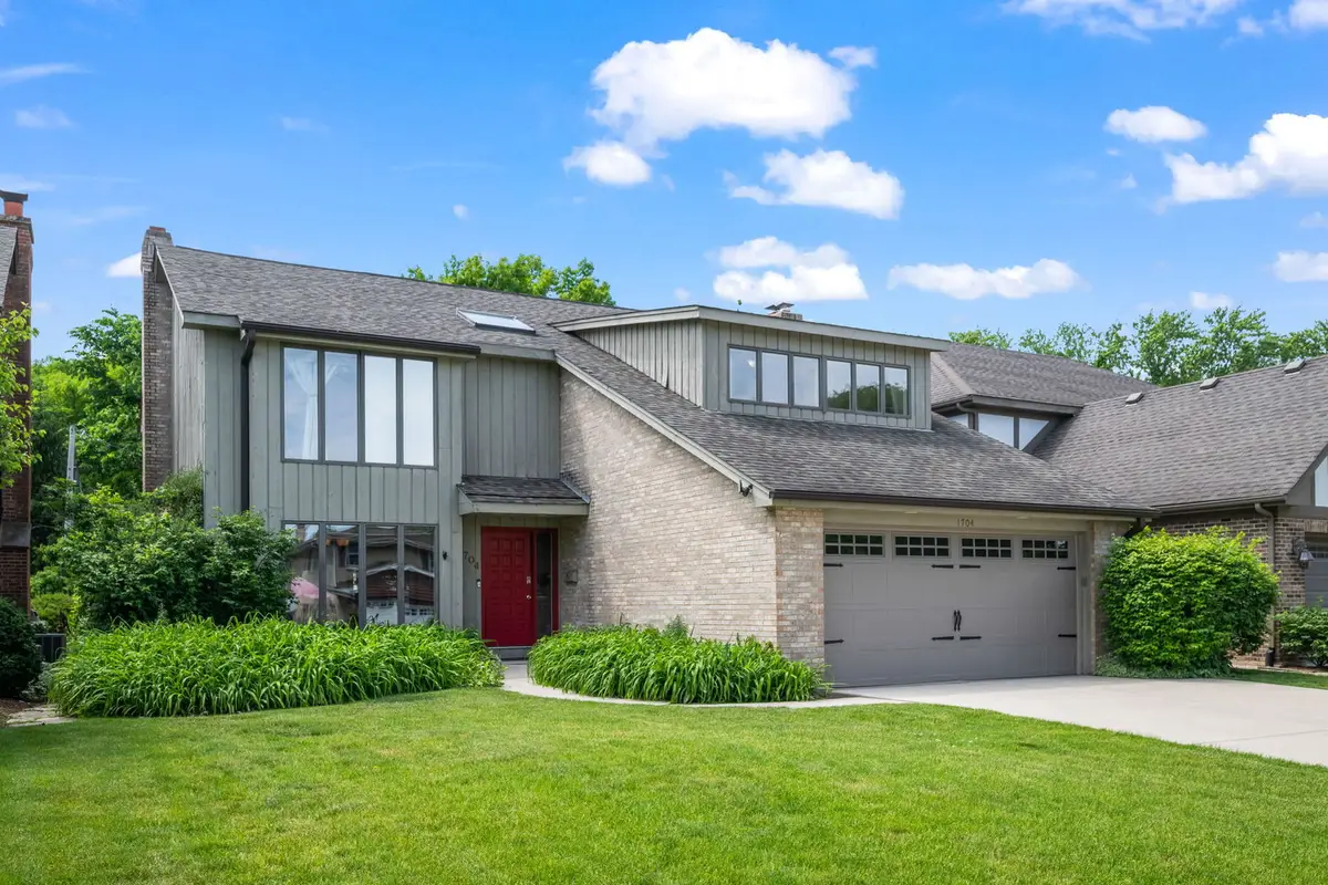 1704 S Western Avenue, Park Ridge, IL 60068 - #1