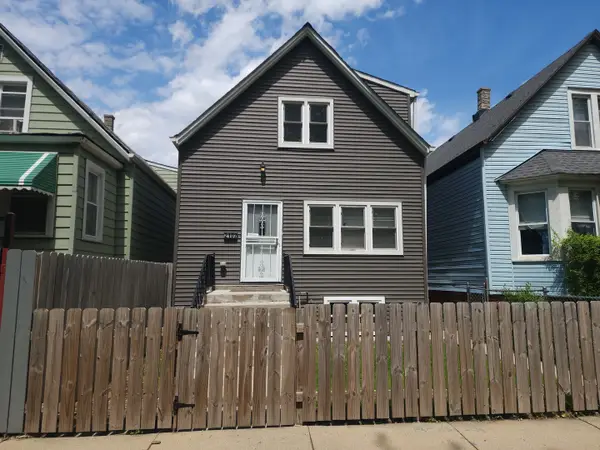 2102 W 68th Place, Chicago, IL 60636