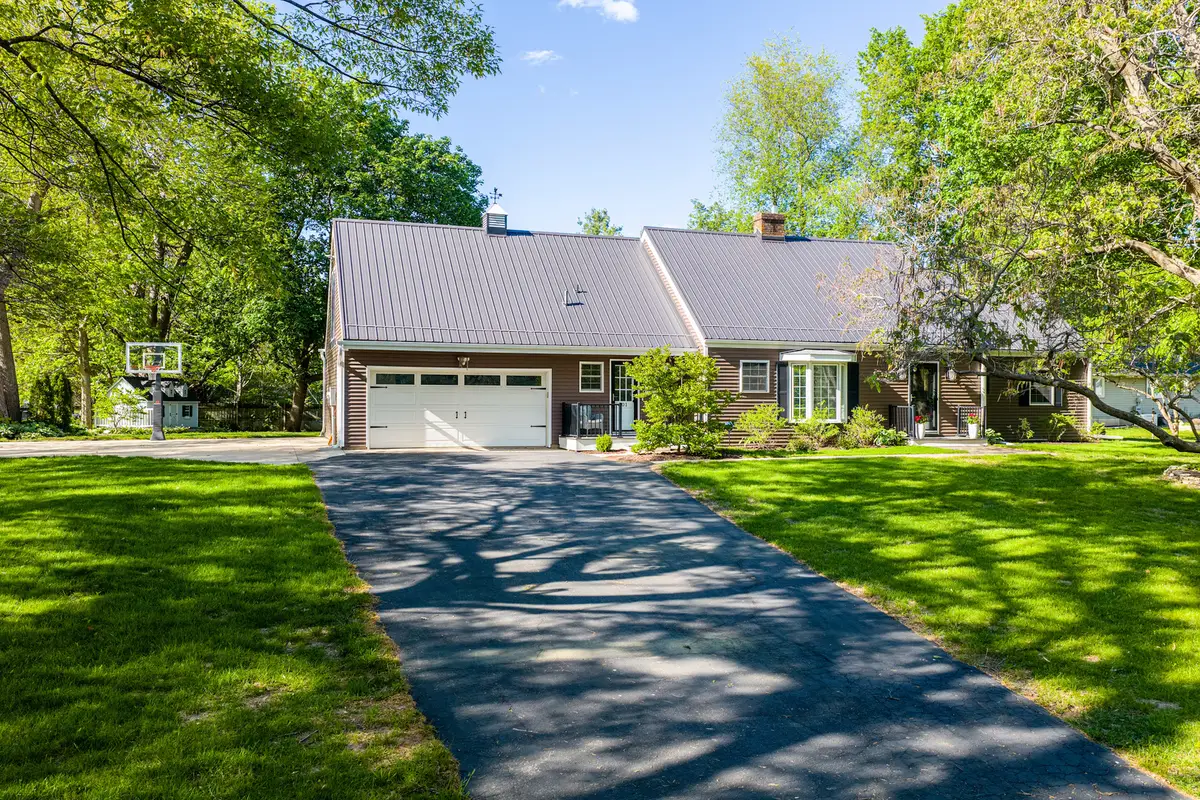 101 W Mill Road, Sheffield, IL 61361 - #1
