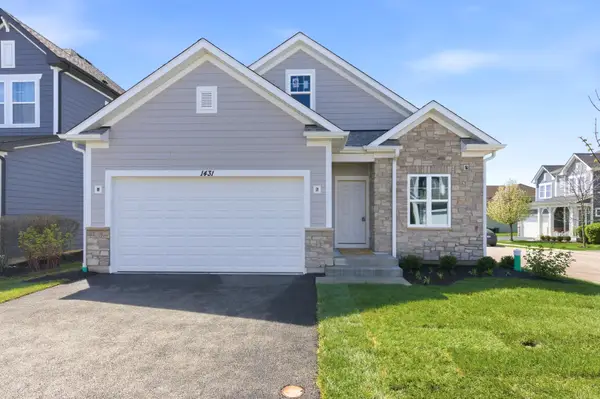 1431 Somerset Place, Barrington, IL 60010