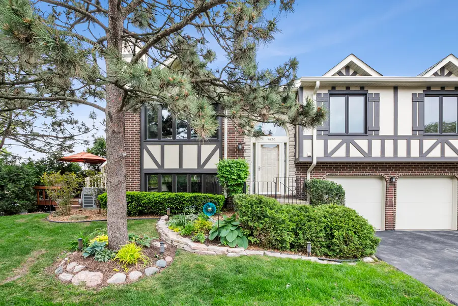 17620 Cambridge Place #116, Tinley Park, IL 60487 - #2