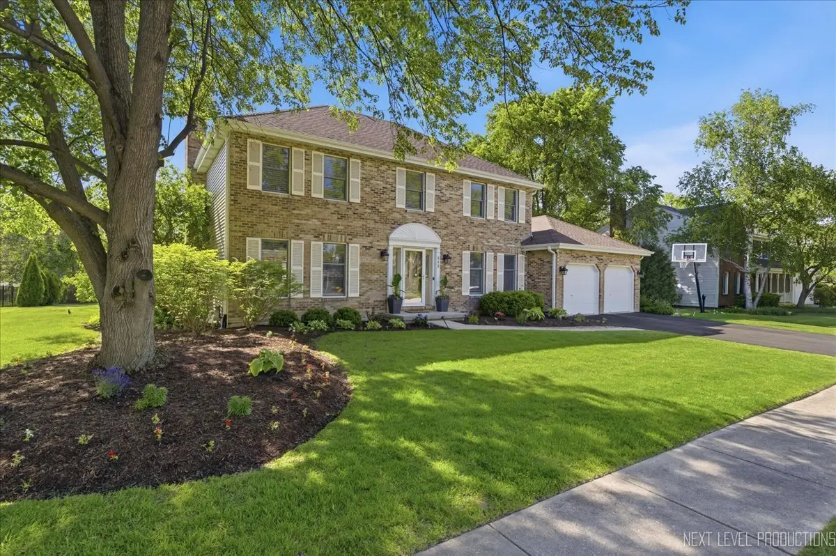 512 West Lane, Geneva, IL 60134 - #1
