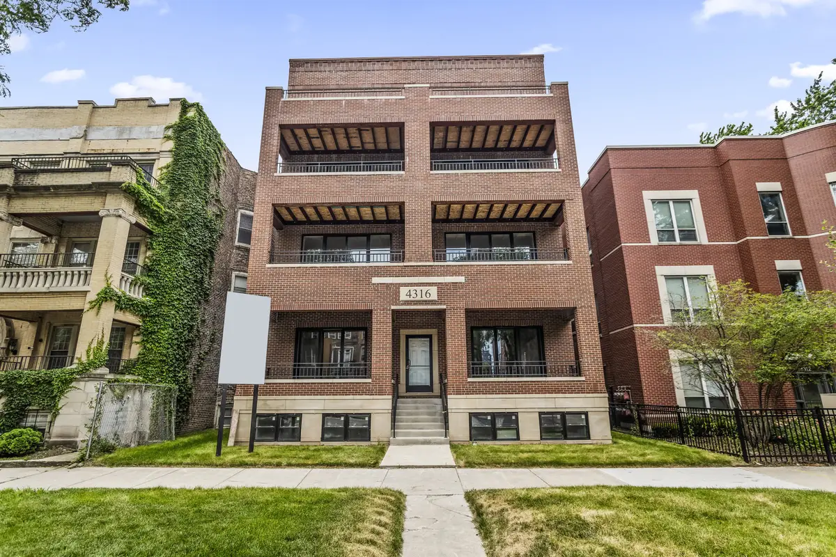 4316 S Michigan Avenue #4S, Chicago, IL 60653 - #1