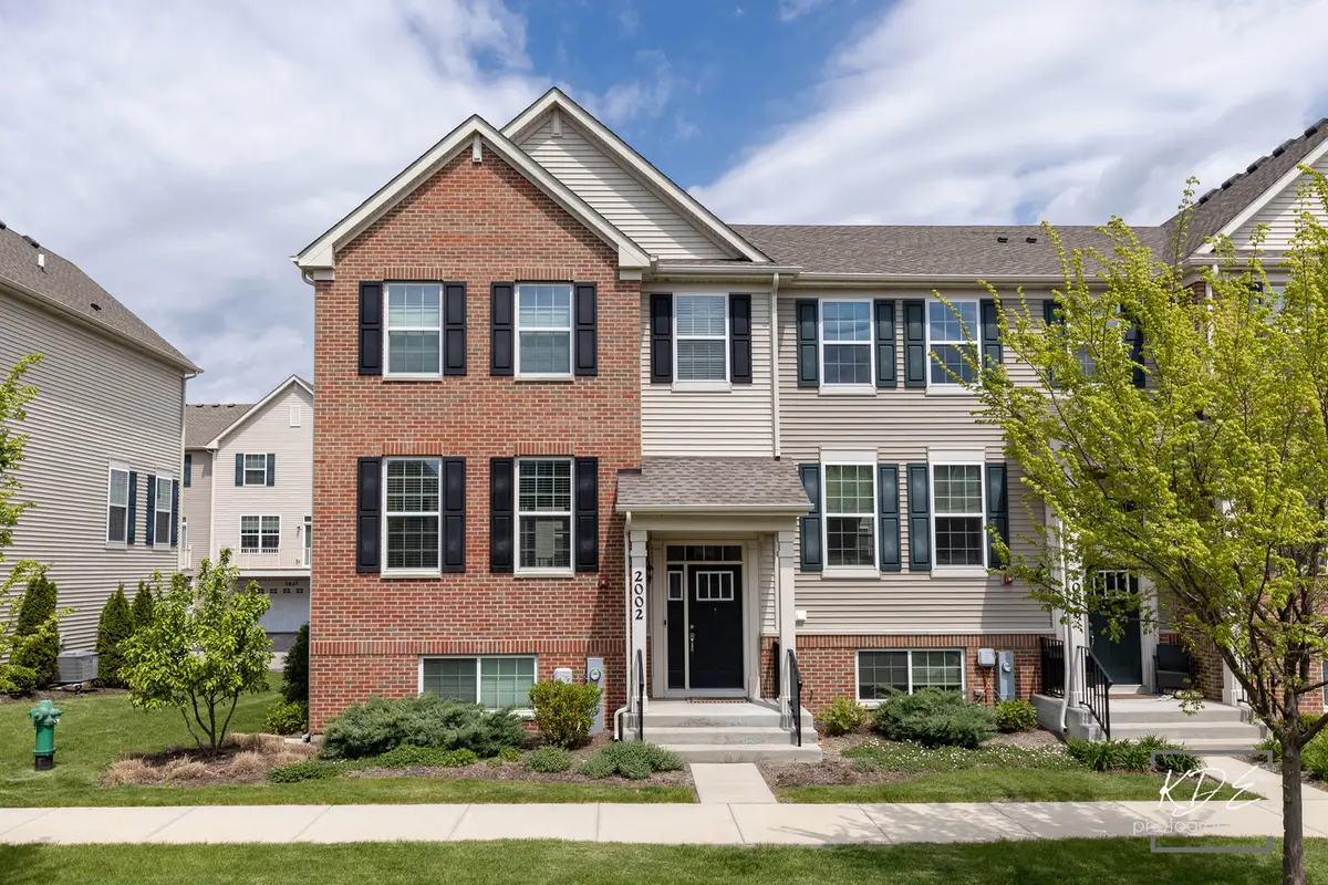 2002 Stuttle Road, Batavia, IL 60510 - #1