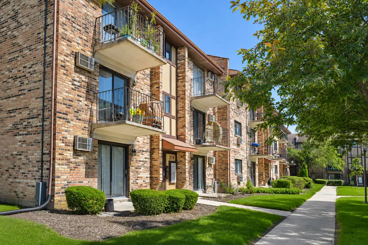 314 Klein Creek Court #314-B, Carol Stream, IL 60188 - #1