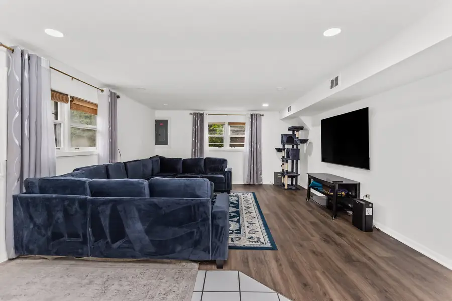 7638 Maple Street, Morton Grove, IL 60053 - #2