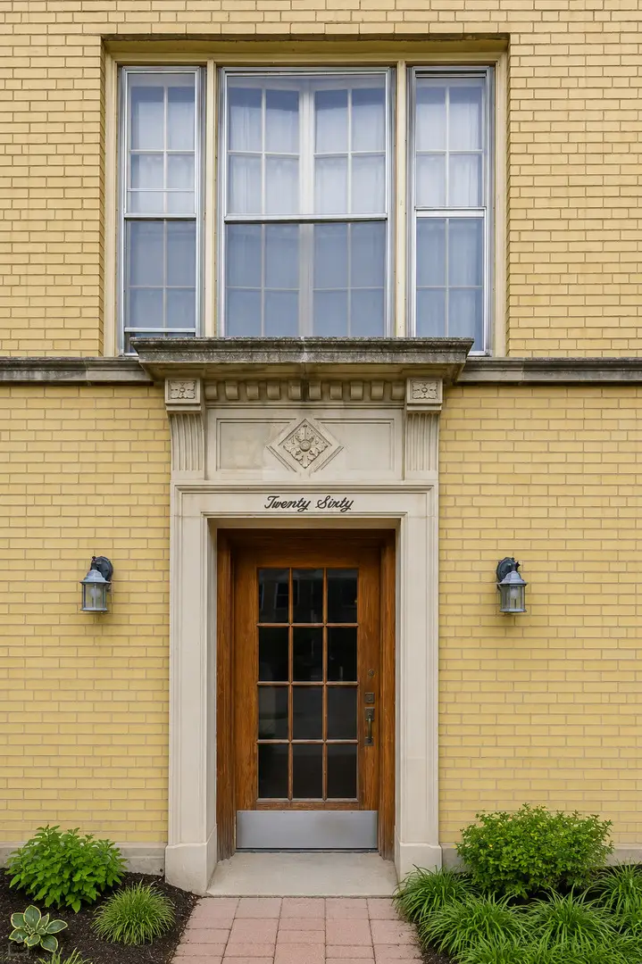 2060 W Farwell Avenue #2, Chicago, IL 60645 - #2