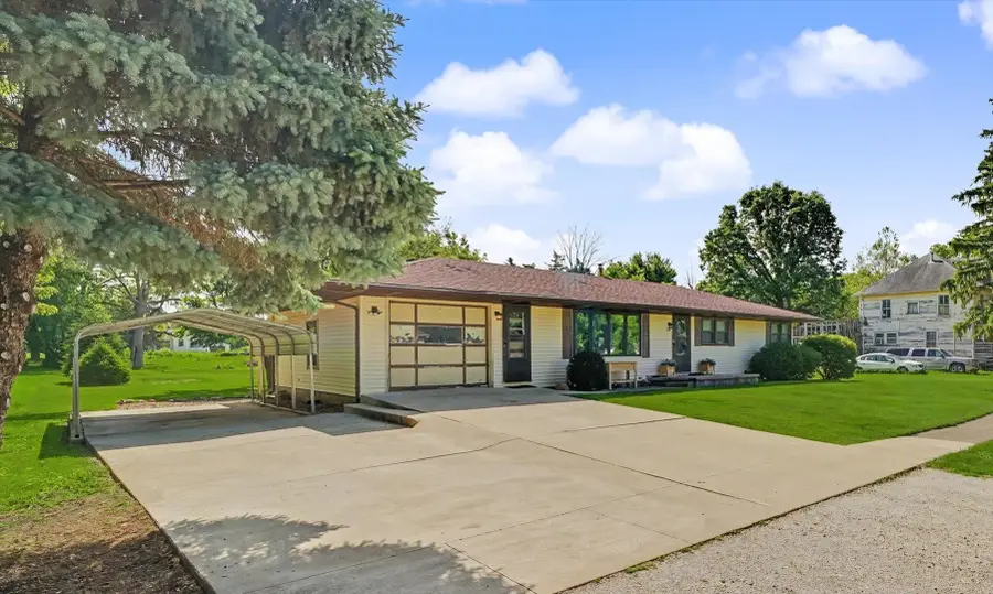 218 N Crossley Street, Melvin, IL 60952 - #2