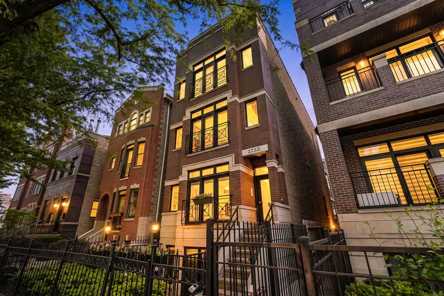 2733 N Southport Avenue #1, Chicago, IL 60614 - #2