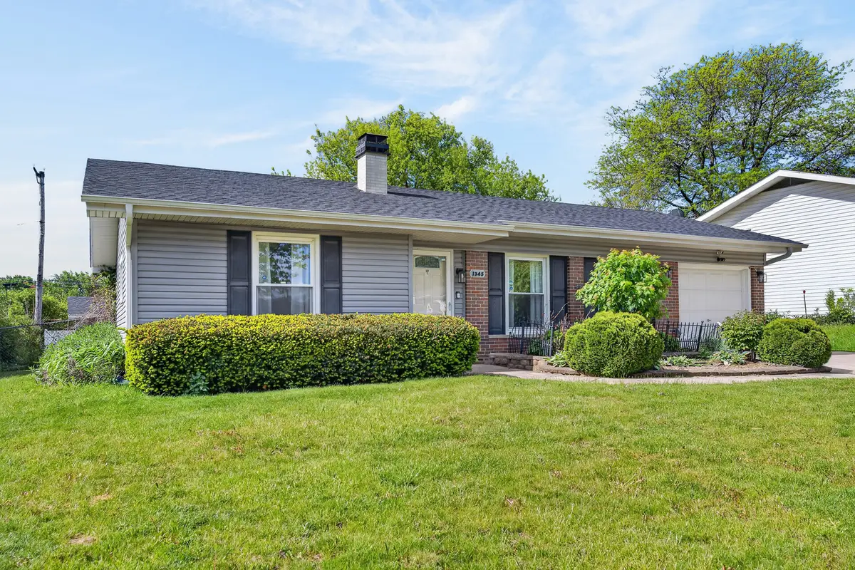 1345 Devonshire Lane, Hoffman Estates, IL 60169 - #1