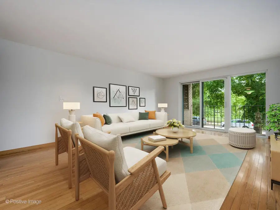 5470 W Higgins Avenue #2W, Chicago, IL 60630 - #3