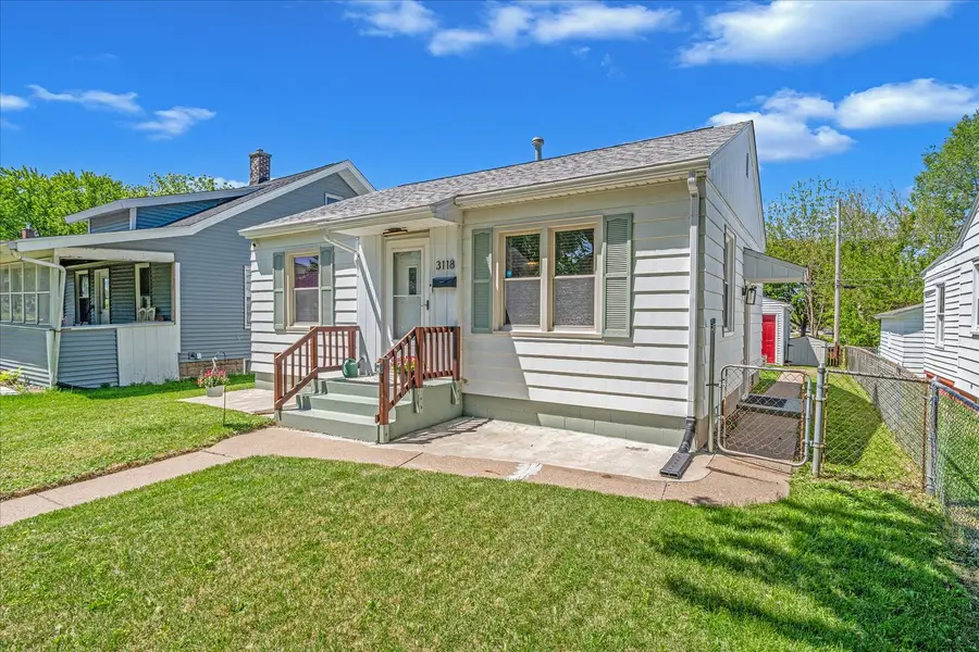 3118 9 1/2 Street, Rock Island, IL 61201 - #3