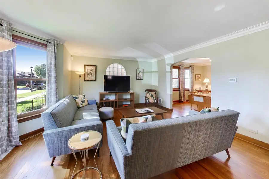 1902 Maple Avenue, Berwyn, IL 60402 - #3