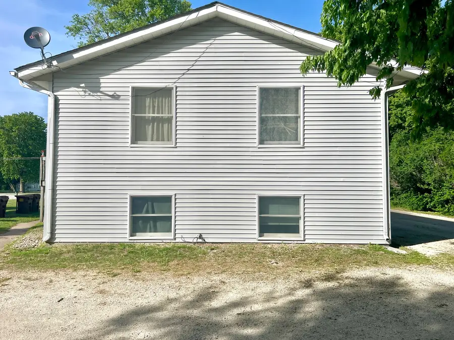 700 5th Avenue, Erie, IL 61250 - #3