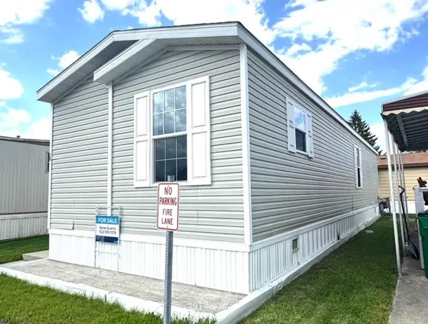 10 Cedar Street, Countryside, IL 60525