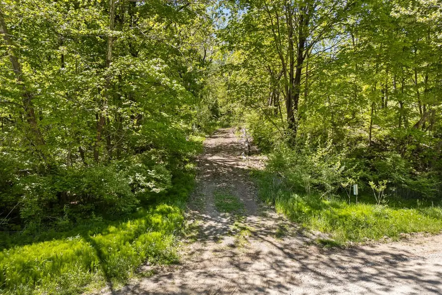 2098 Vail Avenue, Muscatine, IA 52761 - #2