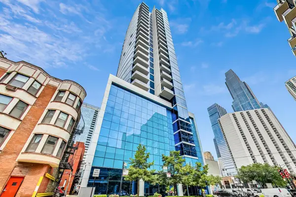110 W Superior Street #2200, Chicago, IL 60654