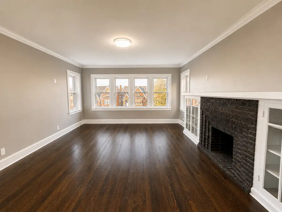 5449 W Melrose Street, Chicago, IL 60641 - #3