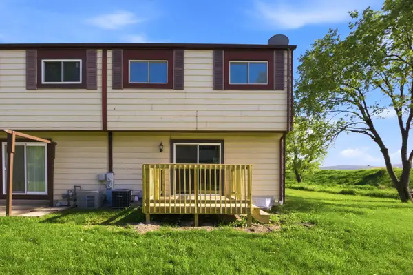 1213 Cedarwood Drive #A, Crest Hill, IL 60403