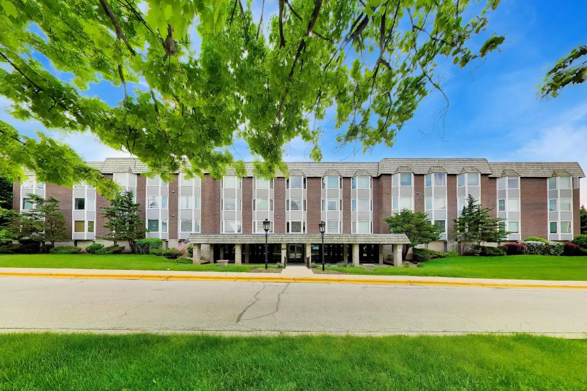 Address Withheld By Seller, Park Ridge, IL 60068 - #1