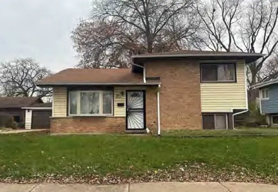 111 Algonquin Street, Park Forest, IL 60466 - #2