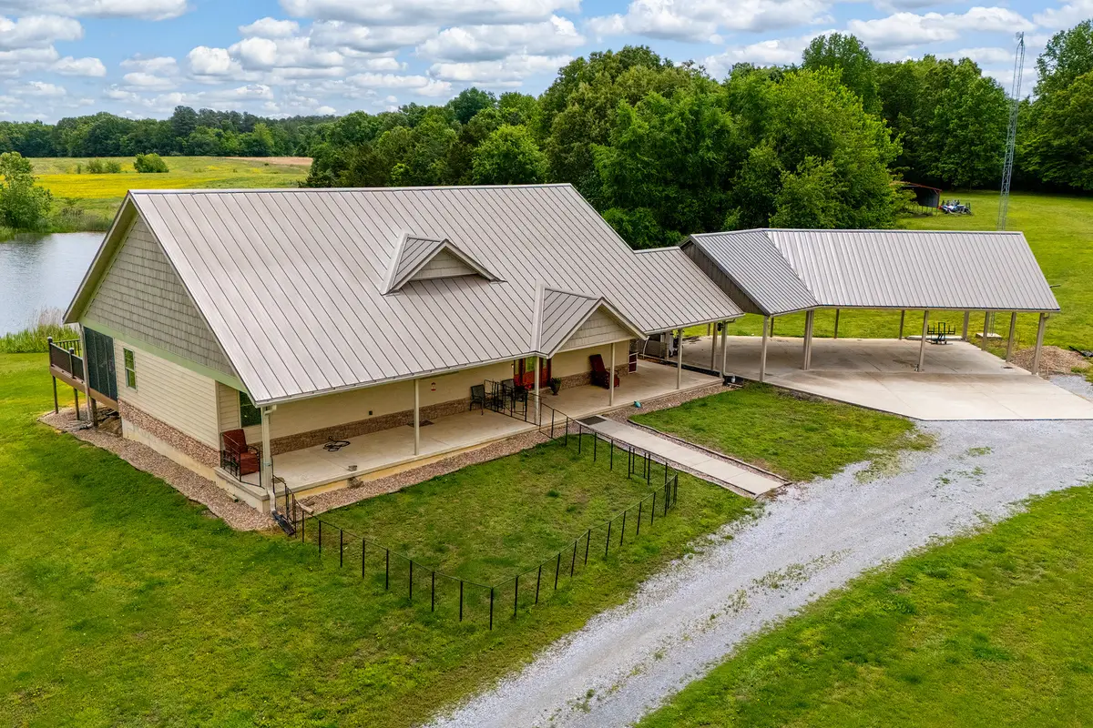 3351 N Mcgeesville Road, Carbondale, IL 62902 - #1