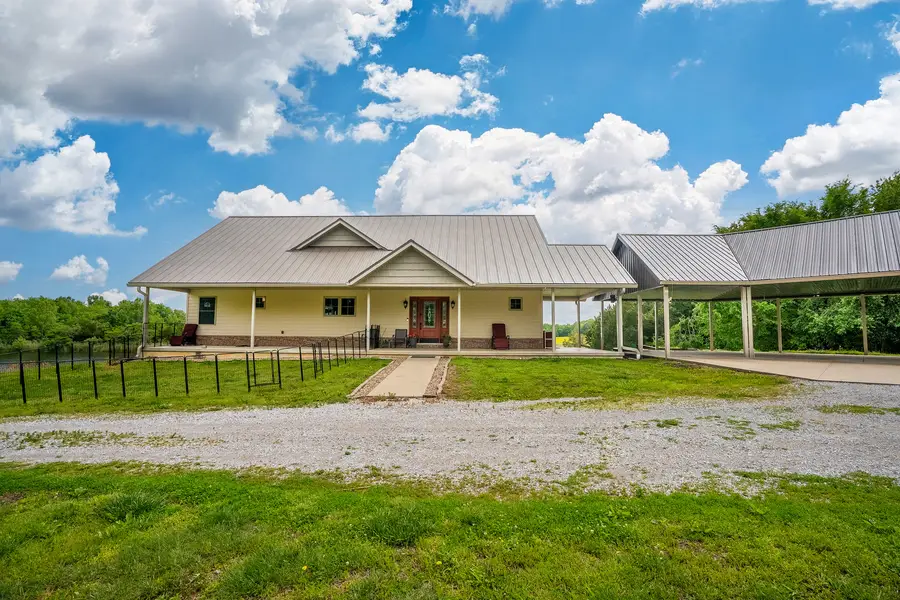 3351 N Mcgeesville Road, Carbondale, IL 62902 - #3
