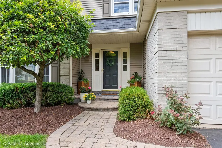 986 Commonwealth Court, Barrington, IL 60010 - #2