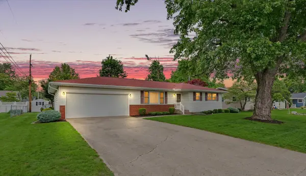 204 Douglas Drive, Tuscola, IL 61953