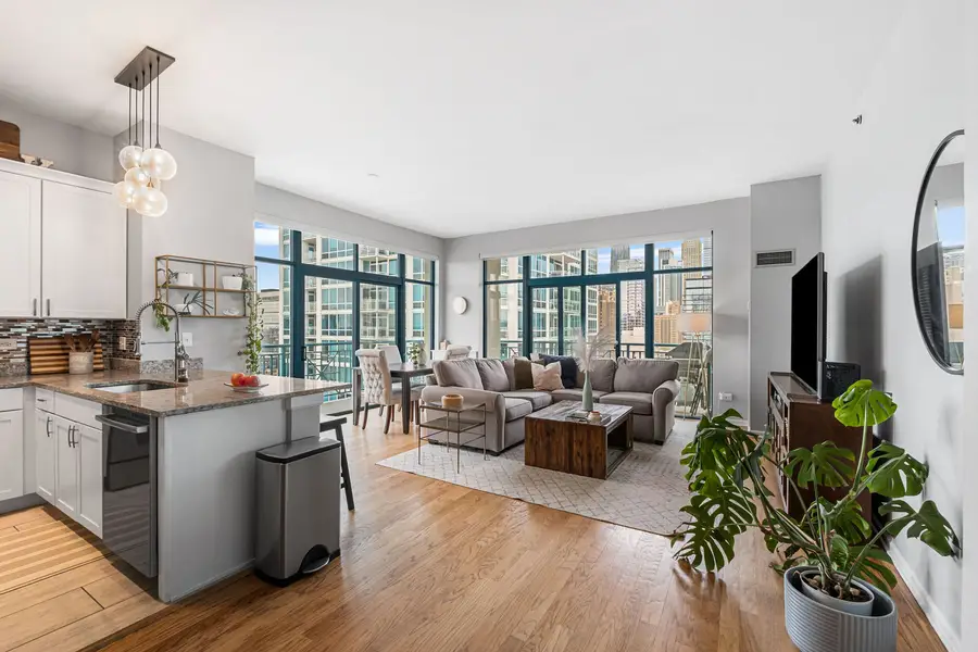 340 W Superior Street #1401, Chicago, IL 60654 - #2
