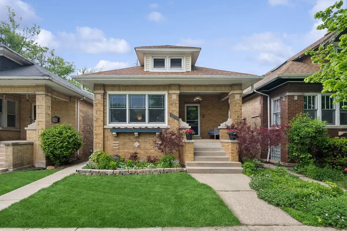 5004 N Tripp Avenue, Chicago, IL 60630 - #1