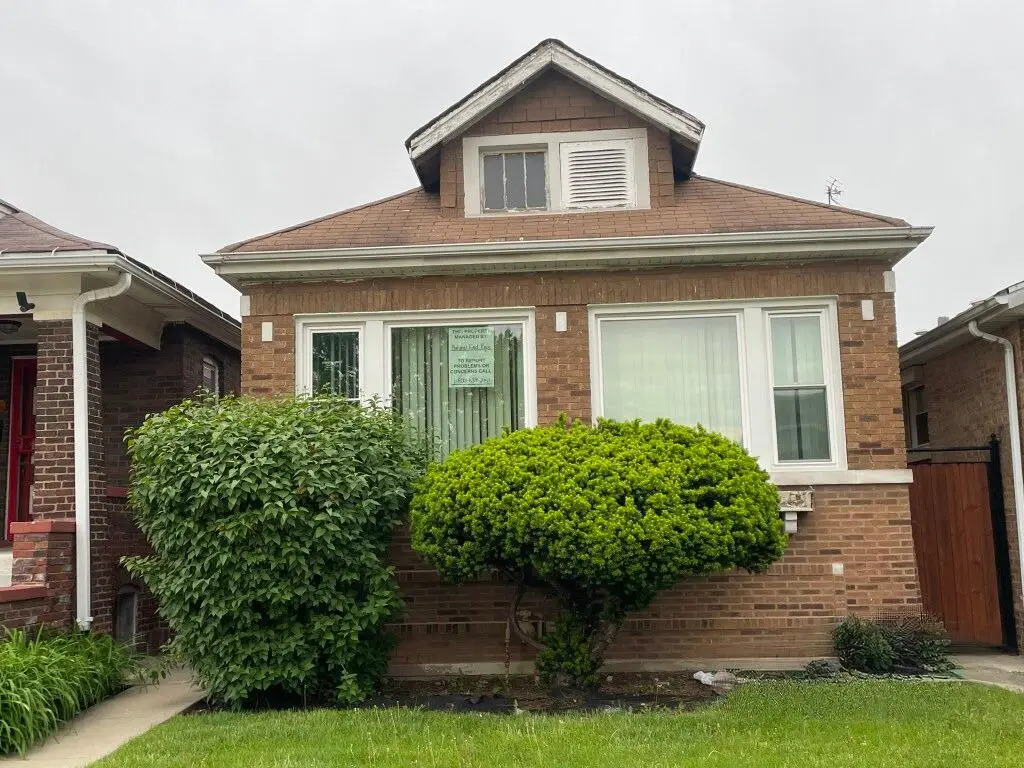 8618 S Loomis Boulevard, Chicago, IL 60620 - #1