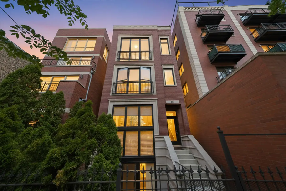 823 N Marshfield Avenue #1, Chicago, IL 60622 - #1