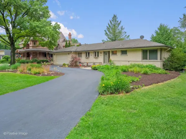 6444 Pontiac Drive, Indian Head Park, IL 60525