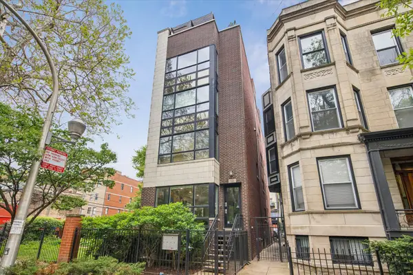 821 W Roscoe Street #1, Chicago, IL 60657