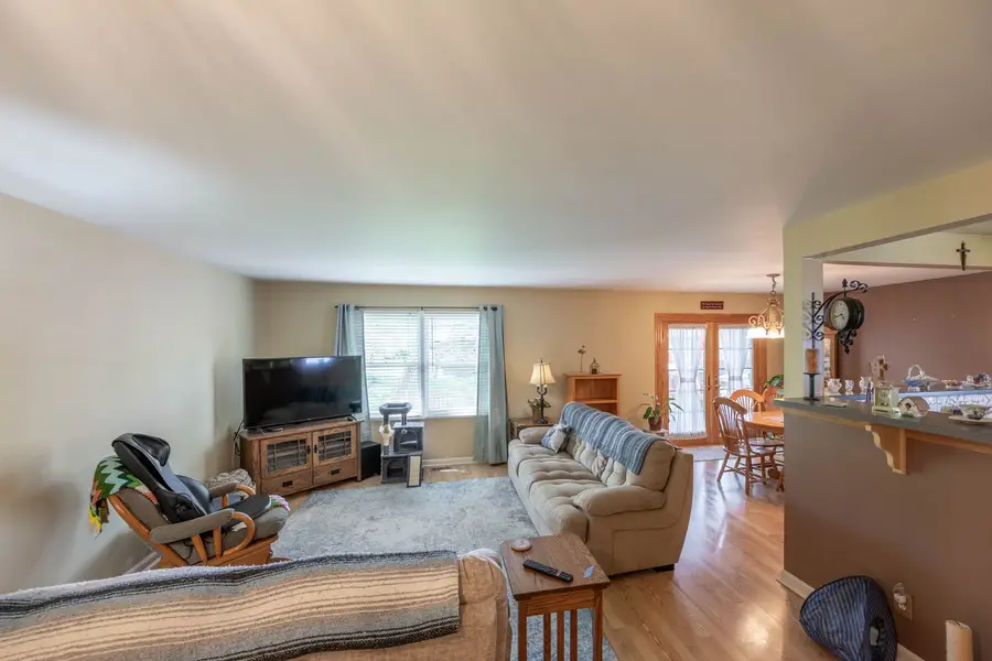 520 S 15th Court, Saint Charles, IL 60174 - #3