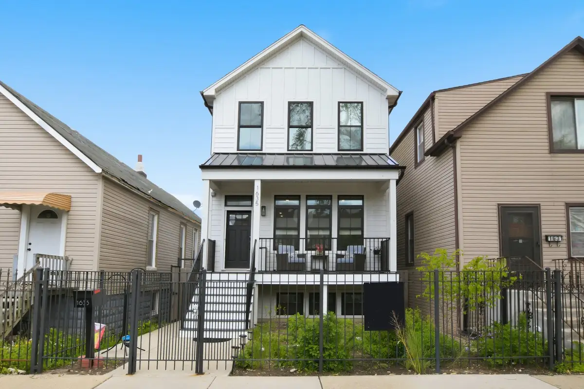 1635 N Central Park Avenue, Chicago, IL 60647 - #1