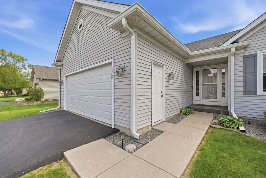 230 Wendy Street, Sycamore, IL 60178 - #3