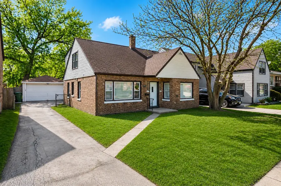 8742 S Washtenaw Avenue, Evergreen Park, IL 60805 - #3