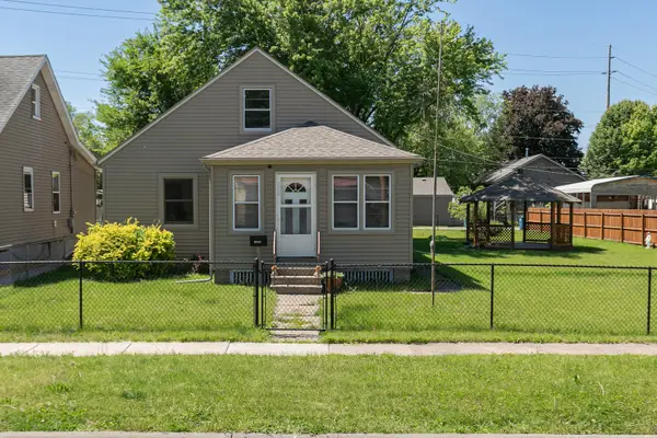 1716 10th Avenue, East Moline, IL 61244