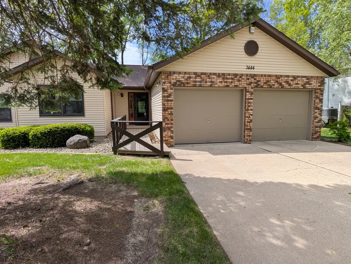 3444 Daren Drive #3444, Freeport, IL 61032 - #1