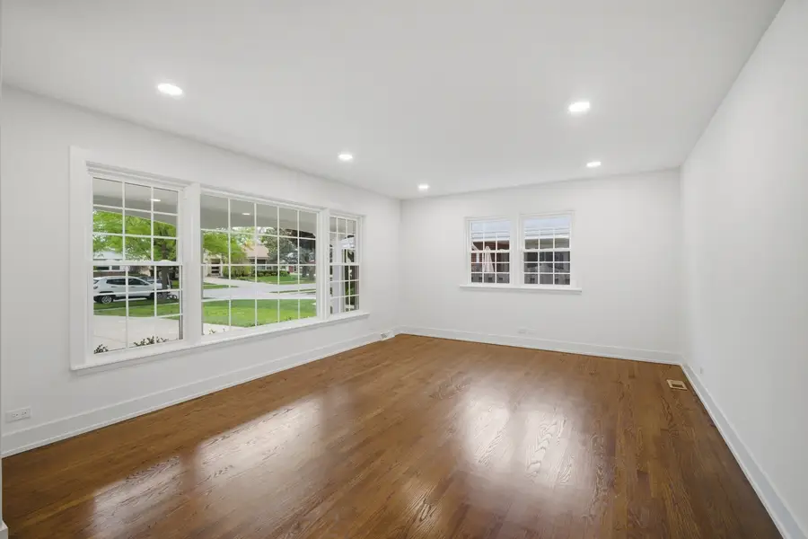 2141 Walnut Street, Park Ridge, IL 60068 - #3