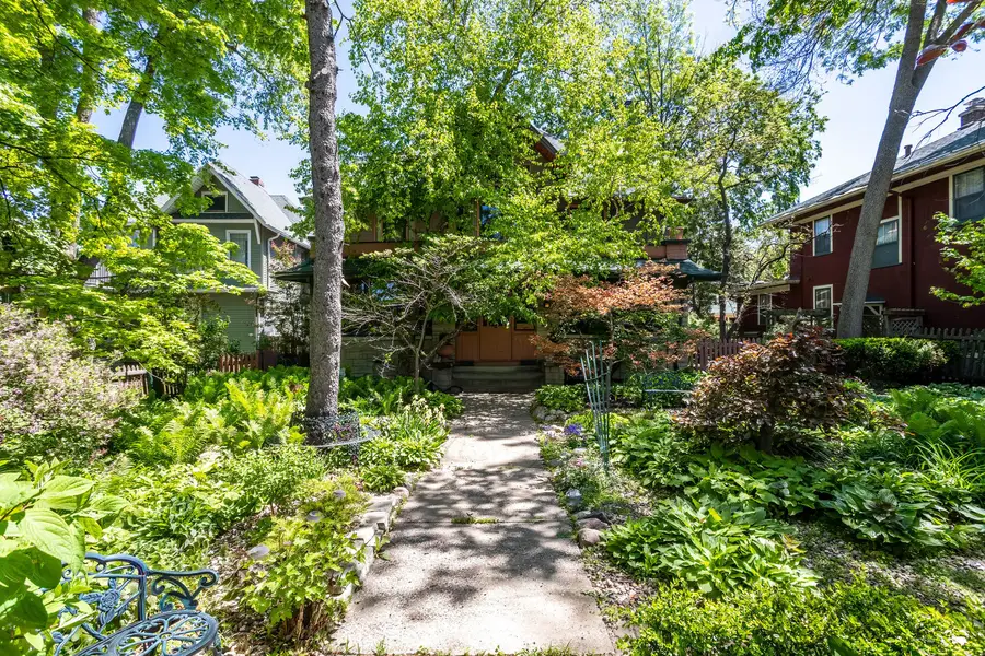 2425 N Brady Street, Davenport, IA 52803 - #3