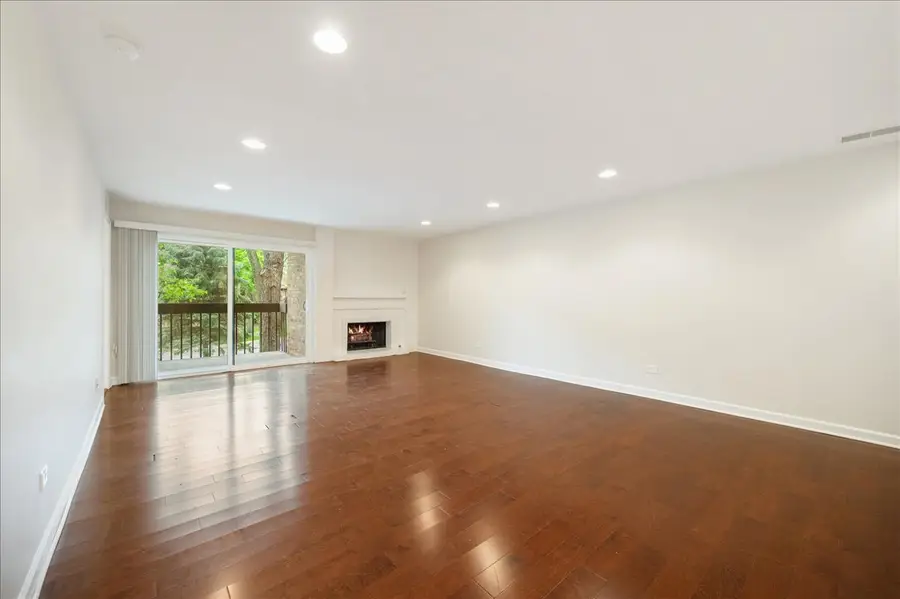 1740 Mission Hills Road #112, Northbrook, IL 60062 - #3