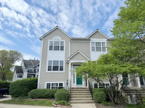 2869 Shelly Lane, Aurora, IL 60504