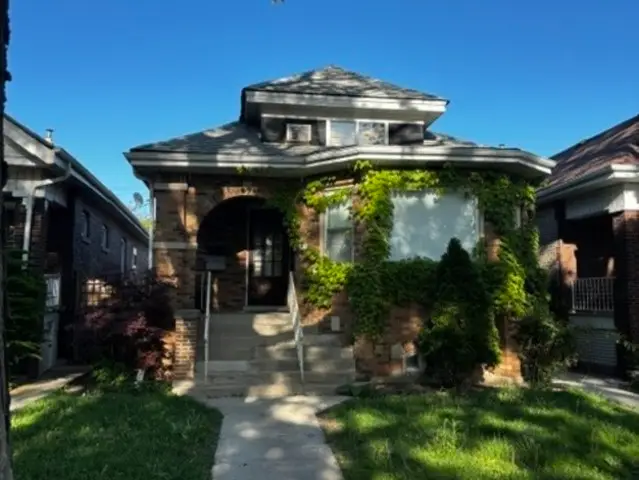 5809 S Spaulding Avenue, Chicago, IL 60629 - #1
