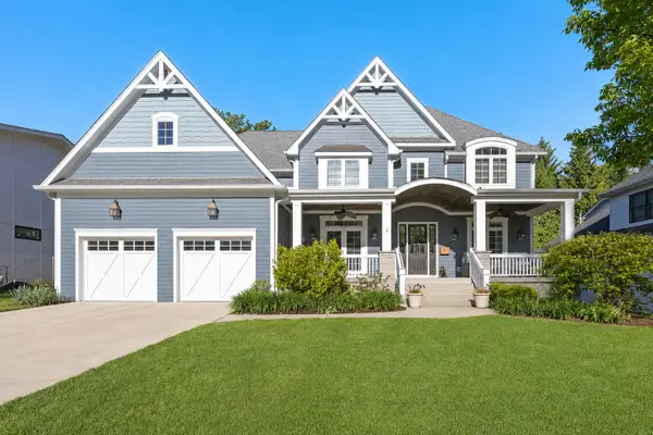 641 S Loomis Street, Naperville, IL 60540