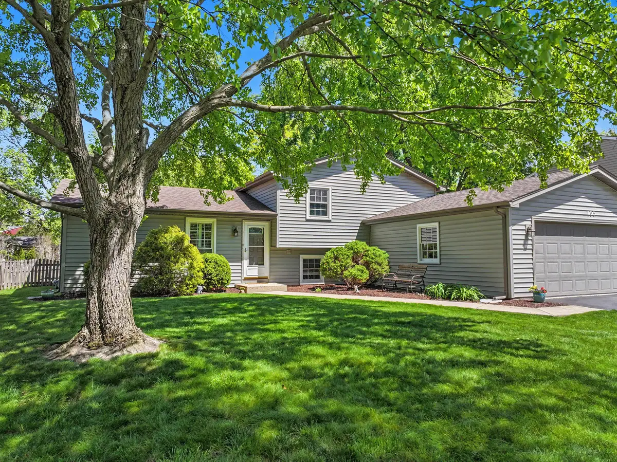 405 Carriage Hill Road, Naperville, IL 60565 - #1