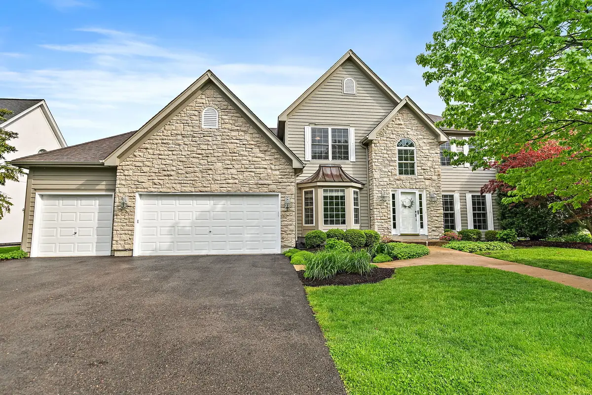 40W017 Carl Sandburg Road, Saint Charles, IL 60175 - #1
