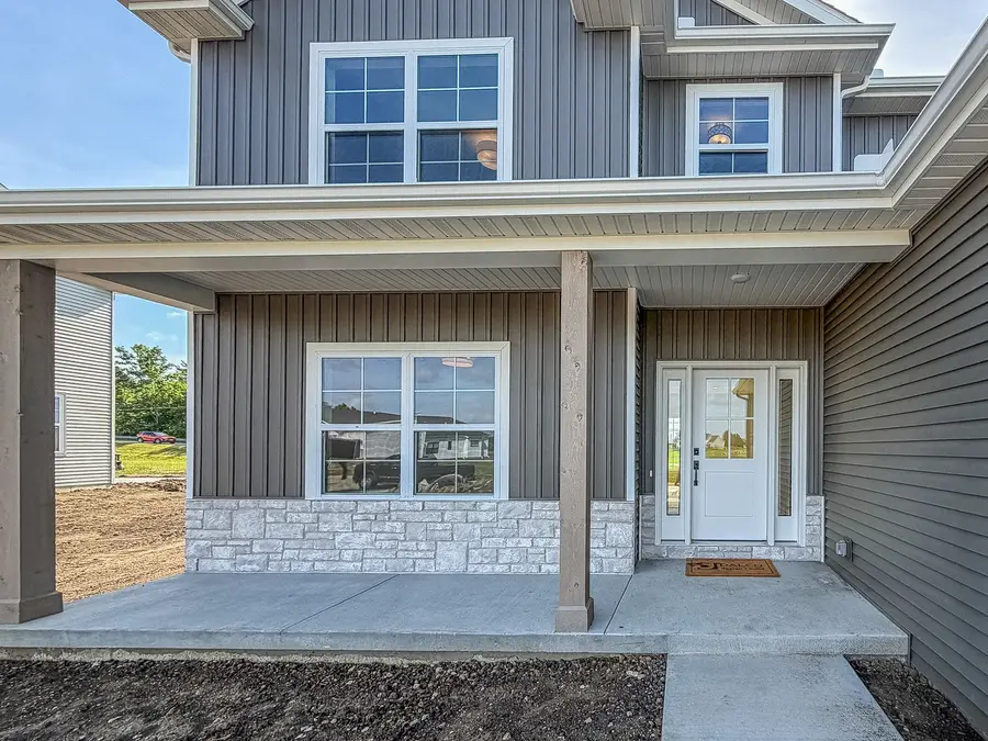 506 N Beacon Hill Circle, Urbana, IL 61802 - #3